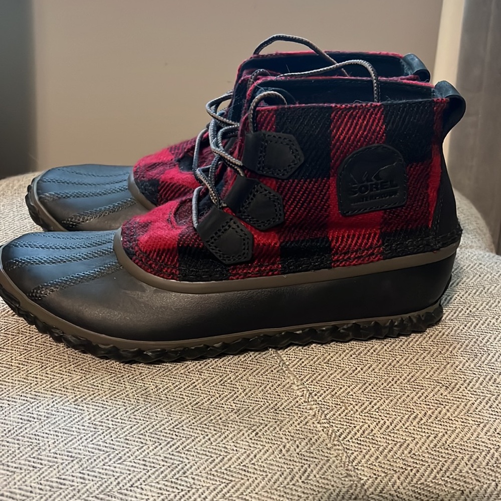 Women's Sorel Size 8.5 Boots